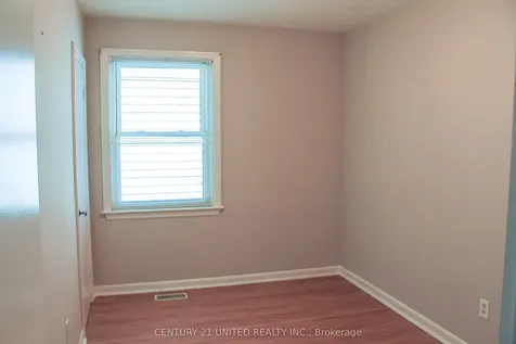 835 Barnardo Avenue Peterborough ON K9H 5W1