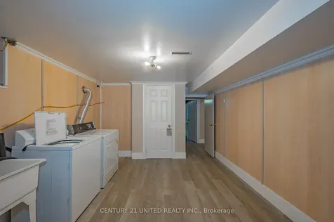 835 Barnardo Avenue Peterborough ON K9H 5W1