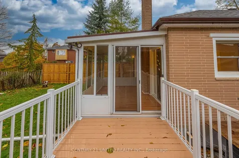 835 Barnardo Avenue Peterborough ON K9H 5W1