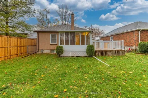 835 Barnardo Avenue Peterborough ON K9H 5W1