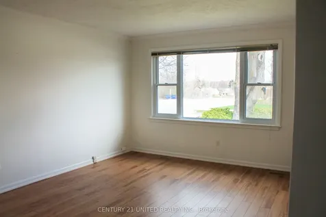 835 Barnardo Avenue Peterborough ON K9H 5W1