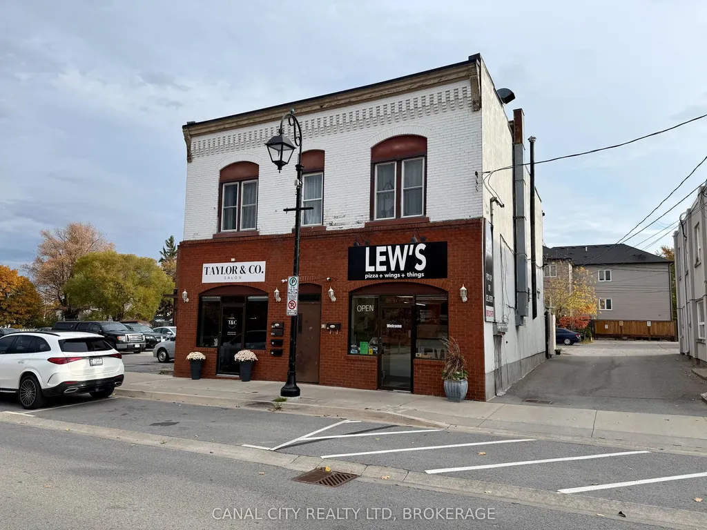 32 Front Street N Thorold ON L2V 1X5