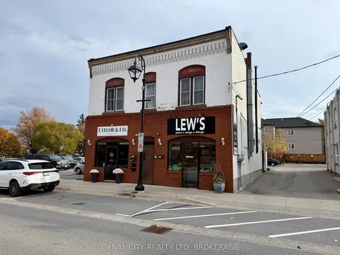 32 Front Street N Thorold ON L2V 1X5