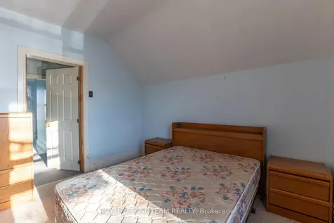 31 Daniel Street N Arnprior ON K7S 2K6