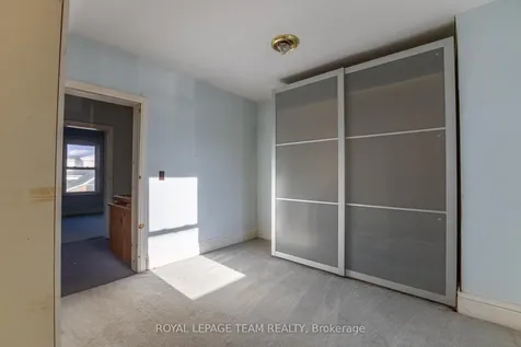 31 Daniel Street N Arnprior ON K7S 2K6