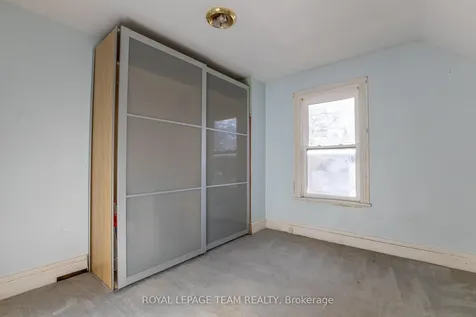 31 Daniel Street N Arnprior ON K7S 2K6