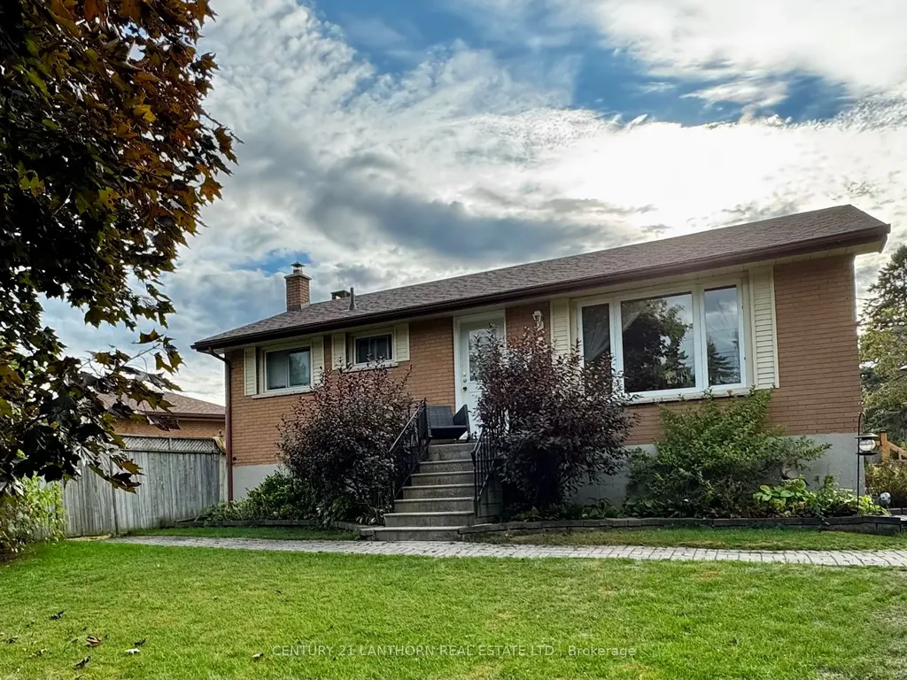 4 Highview Crescent Belleville ON K8P 3G4