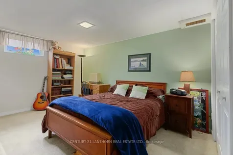 4 Highview Crescent Belleville ON K8P 3G4