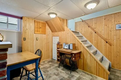 4 Highview Crescent Belleville ON K8P 3G4