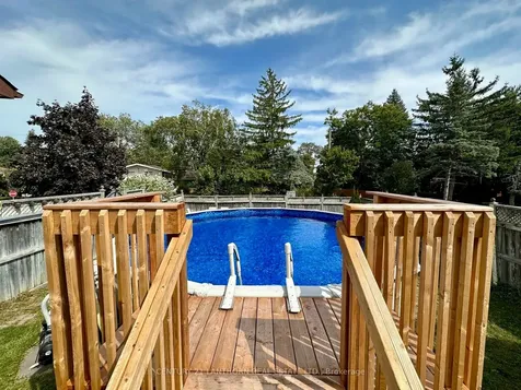 4 Highview Crescent Belleville ON K8P 3G4