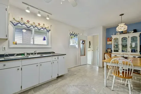 4 Highview Crescent Belleville ON K8P 3G4