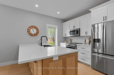 13 Jonathan Crescent South Bruce ON N0G 2J0