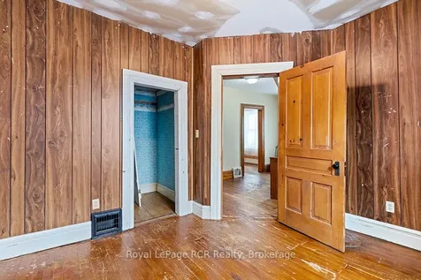 112 Toronto Road N Grey Highlands ON N0C 1H0