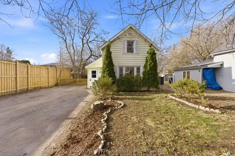 2 Wickett Street Belleville ON K8P 3W6