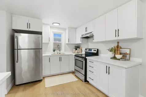 2 Wickett Street Belleville ON K8P 3W6