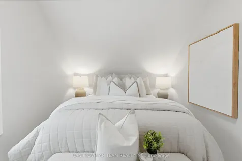 2 Wickett Street Belleville ON K8P 3W6