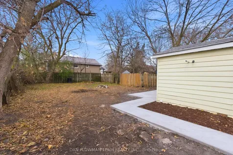 2 Wickett Street Belleville ON K8P 3W6