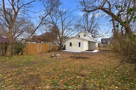 2 Wickett Street Belleville ON K8P 3W6