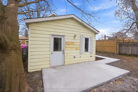 2 Wickett Street Belleville ON K8P 3W6