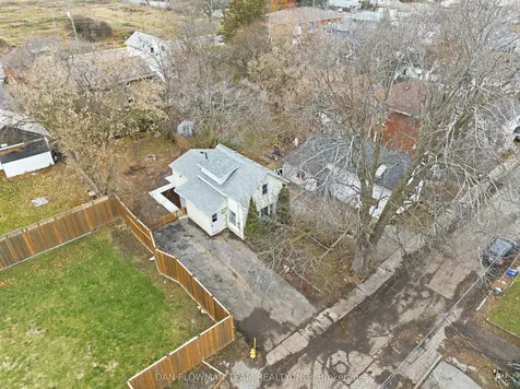 2 Wickett Street Belleville ON K8P 3W6