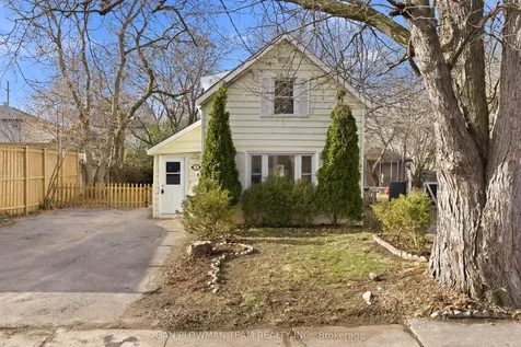 2 Wickett Street Belleville ON K8P 3W6