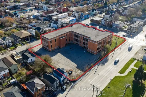 601 Barton Street E Hamilton ON L8L 2Z8