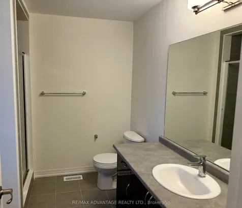 18 Whitton Drive Brant ON N3L 0L1