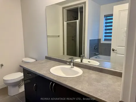 18 Whitton Drive Brant ON N3L 0L1