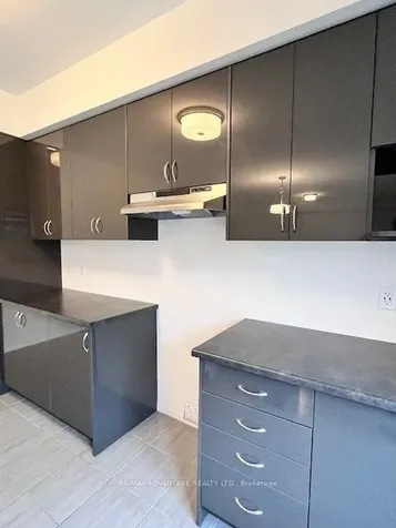 18 Whitton Drive Brant ON N3L 0L1