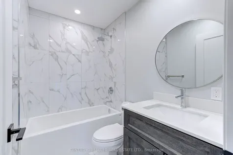 242 East 28th Street Hamilton ON L8V 3J1