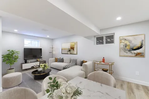 242 East 28th Street Hamilton ON L8V 3J1