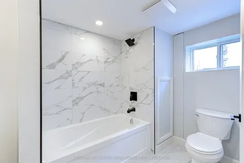 242 East 28th Street Hamilton ON L8V 3J1