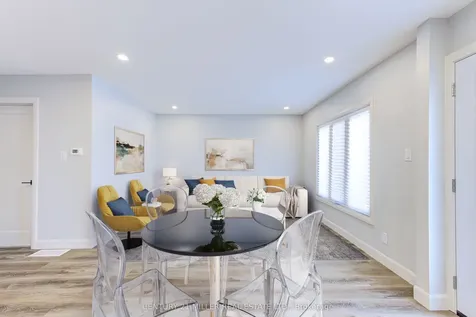 242 East 28th Street Hamilton ON L8V 3J1