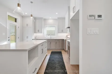 8 Hartland Circle St. Thomas ON N5R 0P2