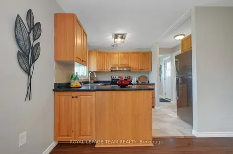 491 Lake Avenue E Beckwith ON K7C 3S7