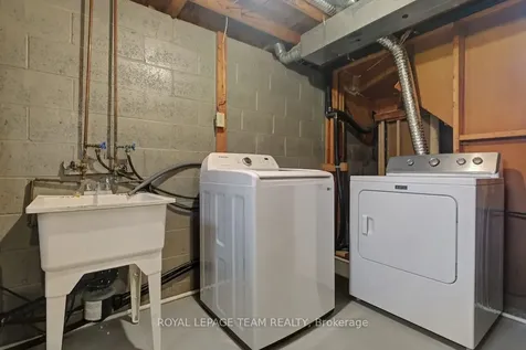 491 Lake Avenue E Beckwith ON K7C 3S7