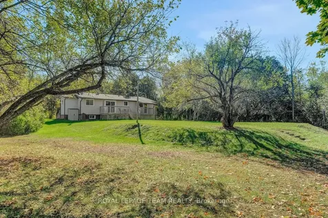 491 Lake Avenue E Beckwith ON K7C 3S7