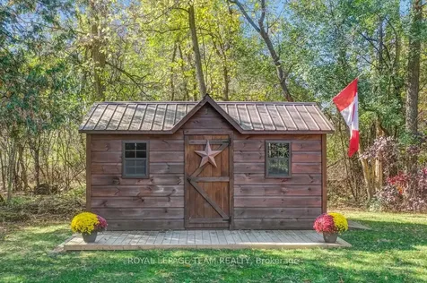 491 Lake Avenue E Beckwith ON K7C 3S7