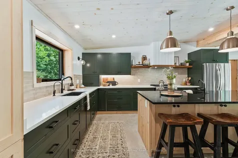 1592 Buckslide Road Algonquin Highlands ON K0M 1S0