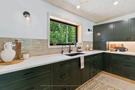 1592 Buckslide Road Algonquin Highlands ON K0M 1S0