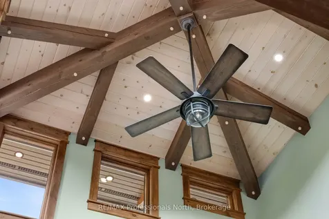 203 Bonnell Road Bracebridge ON P1L 0M1