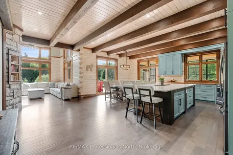 203 Bonnell Road Bracebridge ON P1L 0M1