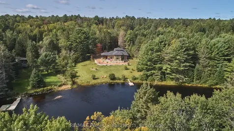203 Bonnell Road Bracebridge ON P1L 0M1