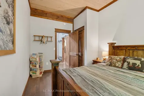 203 Bonnell Road Bracebridge ON P1L 0M1