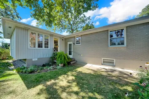 15 Southwood Crescent Belleville ON K8N 1X4