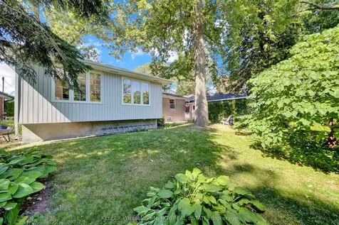 15 Southwood Crescent Belleville ON K8N 1X4