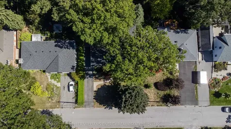 15 Southwood Crescent Belleville ON K8N 1X4