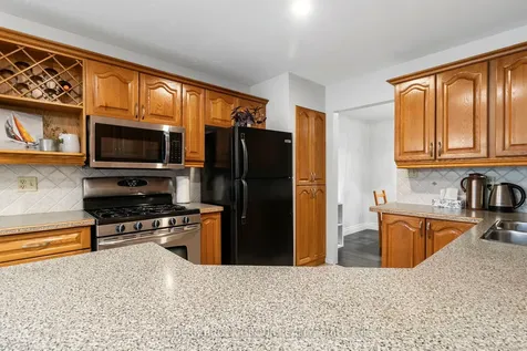 1140 Millwood Avenue Brockville ON K6V 6Z6