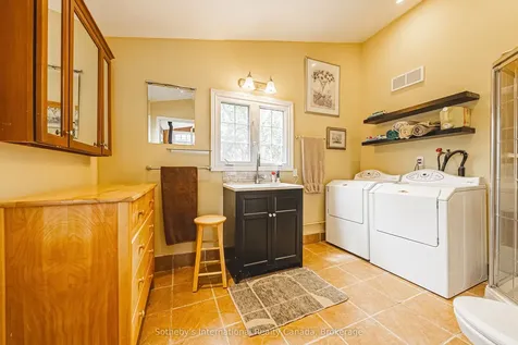 1680 Old Brock Street Norfolk ON N0E 1W0