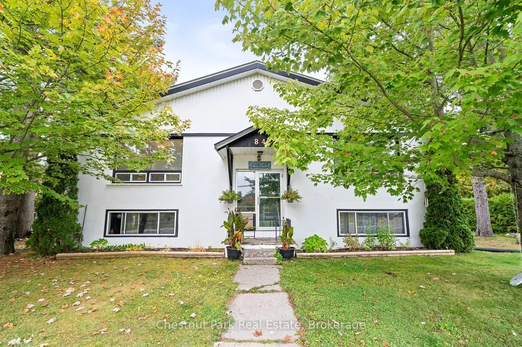 84 Hiram Street Bracebridge ON P1L 1S6